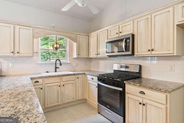 14 Bryan Springs Road SW, Rome, GA 30165