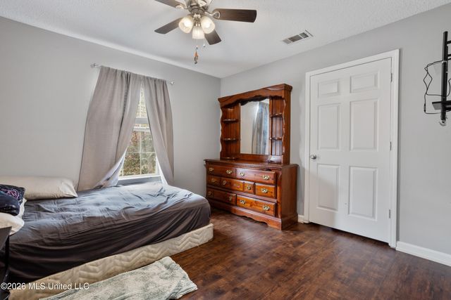 1128 Oak Street, Ocean Springs, MS 39564