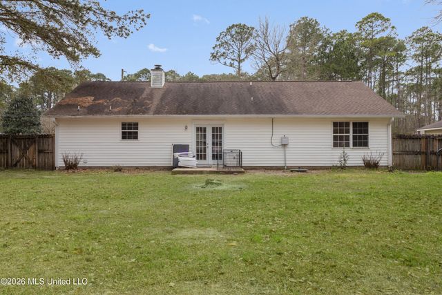 1128 Oak Street, Ocean Springs, MS 39564