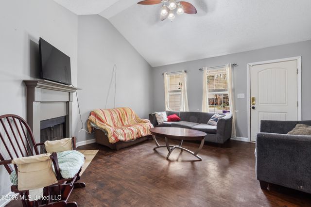 1128 Oak Street, Ocean Springs, MS 39564