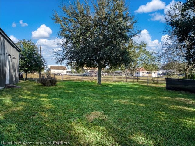 708 N Delaney Avenue, Avon Park, FL 33825