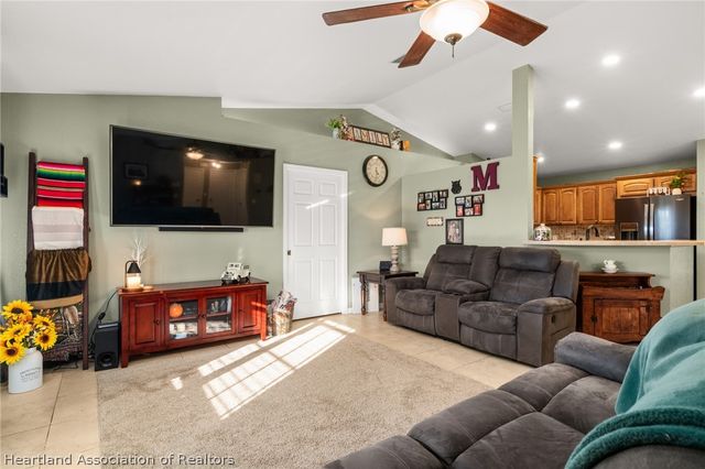 708 N Delaney Avenue, Avon Park, FL 33825