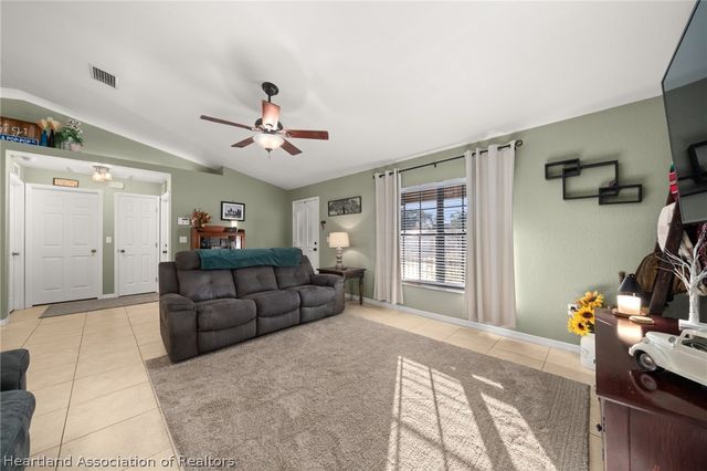 708 N Delaney Avenue, Avon Park, FL 33825