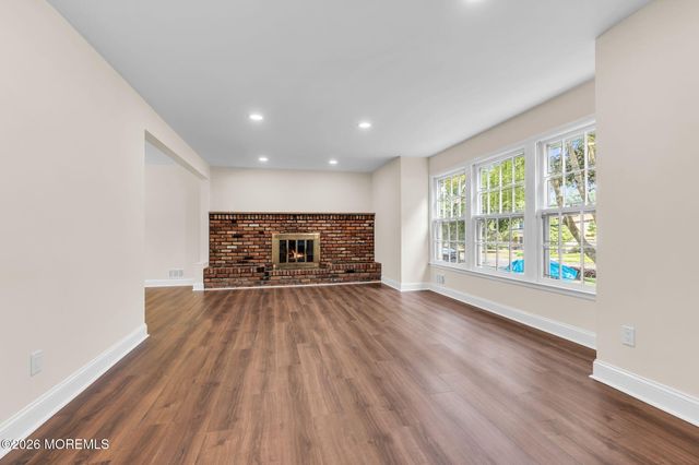 420 W Union Hill Road, Morganville, NJ 07751