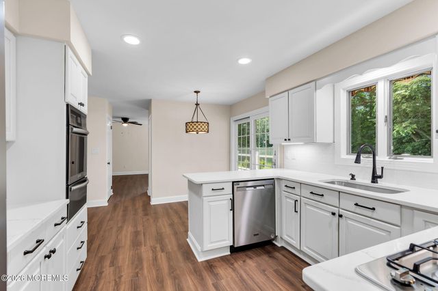 420 W Union Hill Road, Morganville, NJ 07751