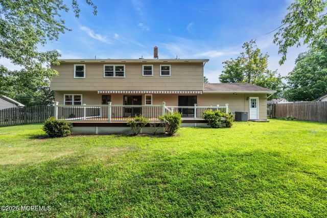 420 W Union Hill Road, Morganville, NJ 07751
