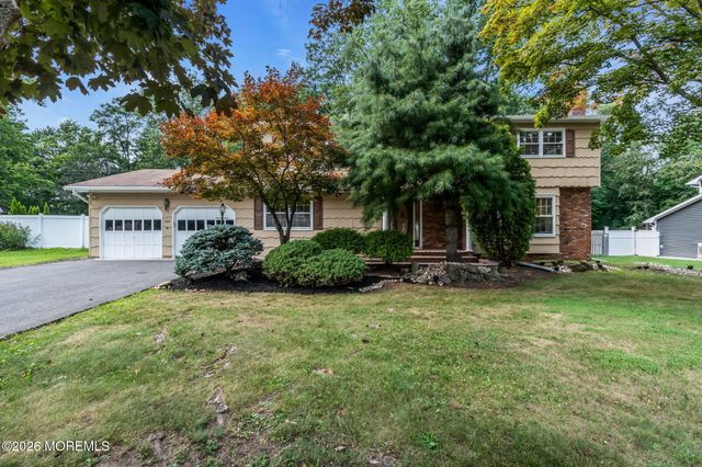 420 W Union Hill Road, Morganville, NJ 07751