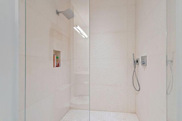 12 N Beach Road, Jupiter Island, FL 33455