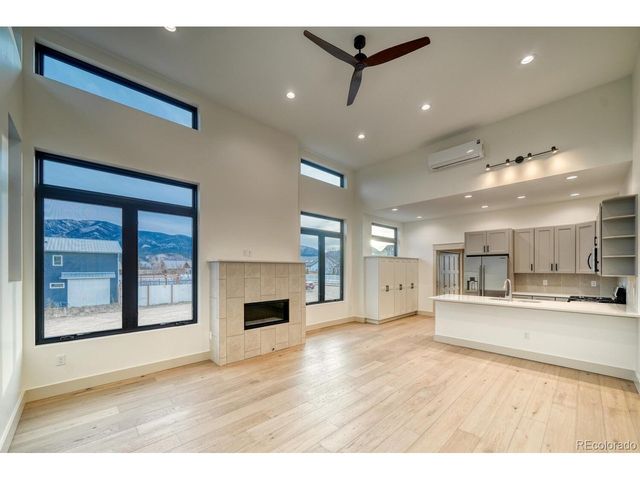 136 Mesa View Ln A, Salida, CO 81201