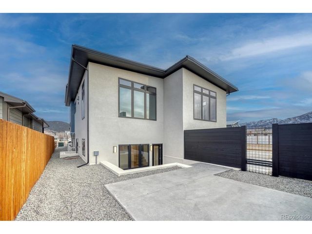 136 Mesa View Ln A, Salida, CO 81201