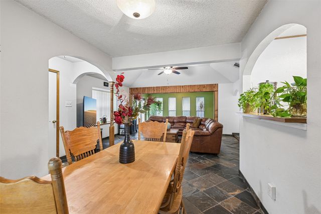 606 Prize Oaks DR, Cedar Park, TX 78613