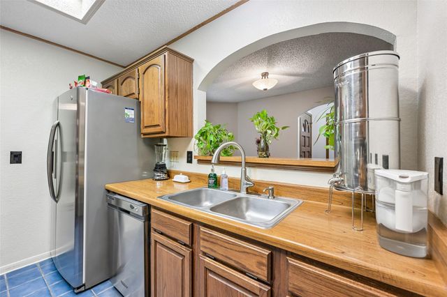 606 Prize Oaks DR, Cedar Park, TX 78613