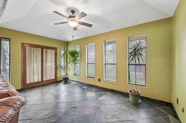606 Prize Oaks DR, Cedar Park, TX 78613