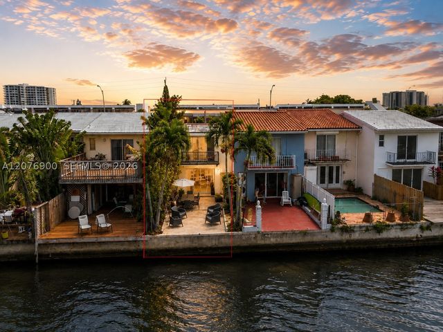 2117 NE 123rd St, North Miami, FL 33181