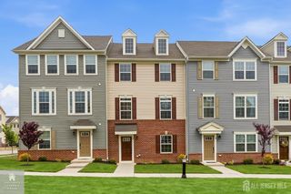 19 Kiln Drive 219, Aberdeen, NJ 07721