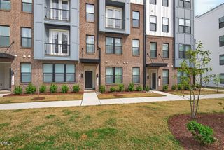 1210 Coach Station Alley 101, Raleigh, NC 27601