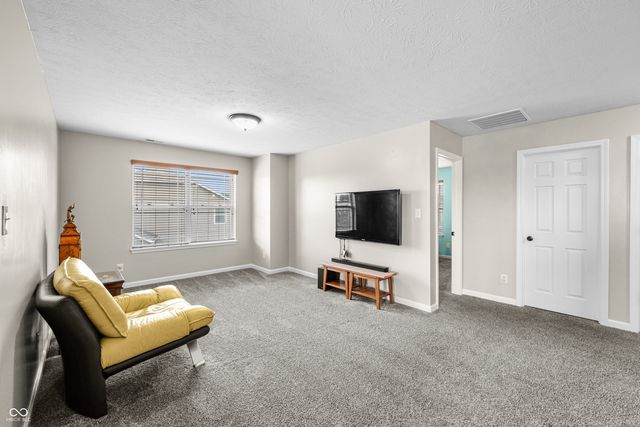 1628 Ballyganner Drive, Avon, IN 46123