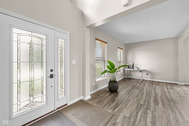 1628 Ballyganner Drive, Avon, IN 46123