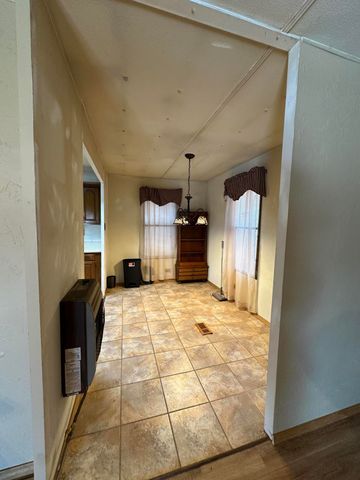 453551 E 305 Road, Afton, OK 74331