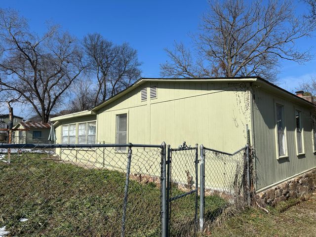 453551 E 305 Road, Afton, OK 74331