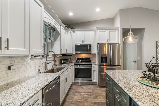 13 Silk Oak Street, Lake Placid, FL 33852
