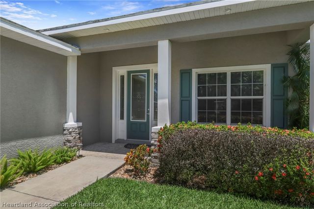 13 Silk Oak Street, Lake Placid, FL 33852