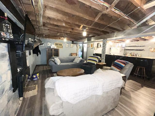 3657 Lusan DRIVE, Cedarburg, WI 53012