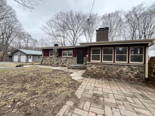 3657 Lusan DRIVE, Cedarburg, WI 53012