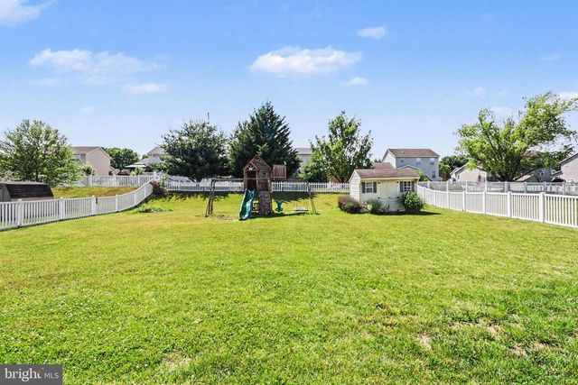 195 MARTEL CIR, Dillsburg, PA 17019