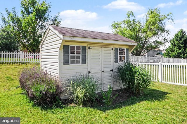 195 MARTEL CIR, Dillsburg, PA 17019