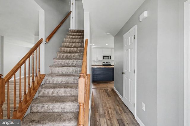 195 MARTEL CIR, Dillsburg, PA 17019