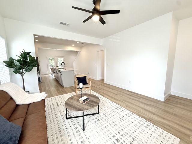 530 Raymond St, Nashville, TN 37211