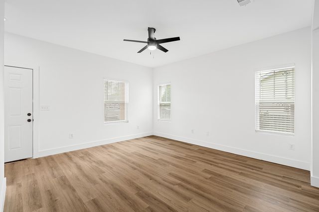 530 Raymond St, Nashville, TN 37211