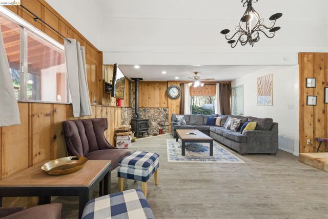 24189 S Fork Rd, Twain Harte, CA 95383