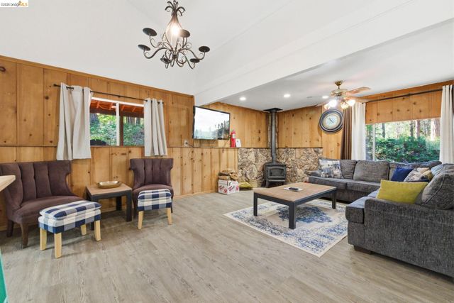 24189 S Fork Rd, Twain Harte, CA 95383