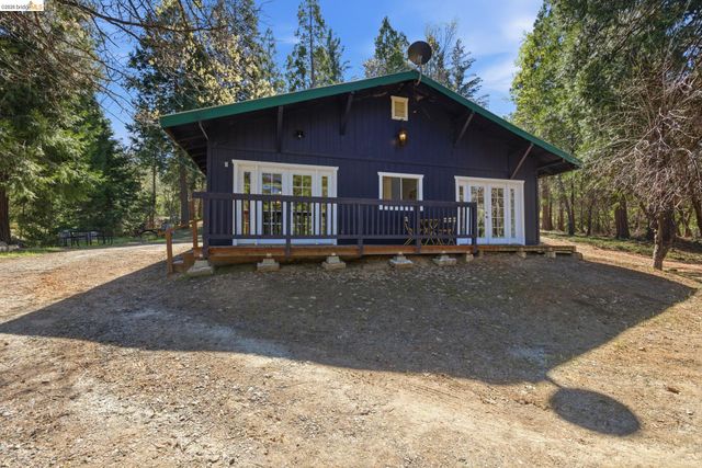 24189 S Fork Rd, Twain Harte, CA 95383