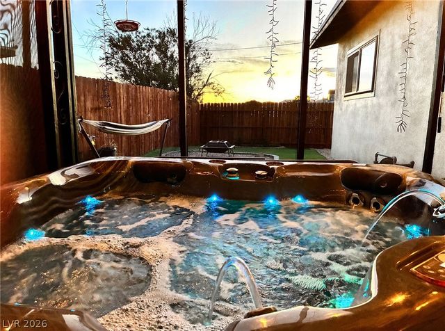 1102 Arapaho Way, Boulder City, NV 89005