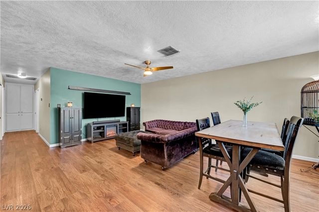 1102 Arapaho Way, Boulder City, NV 89005