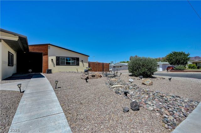 1102 Arapaho Way, Boulder City, NV 89005