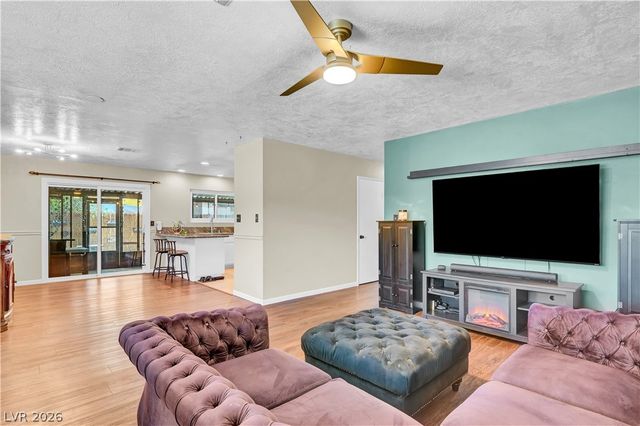 1102 Arapaho Way, Boulder City, NV 89005