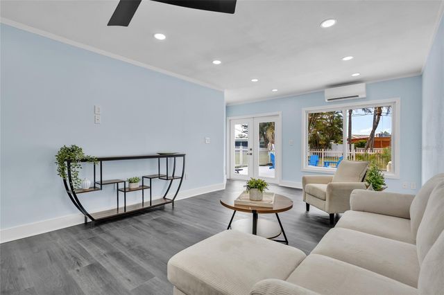 445 63RD STREET, Holmes Beach, FL 34217