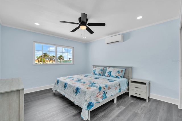 445 63RD STREET, Holmes Beach, FL 34217