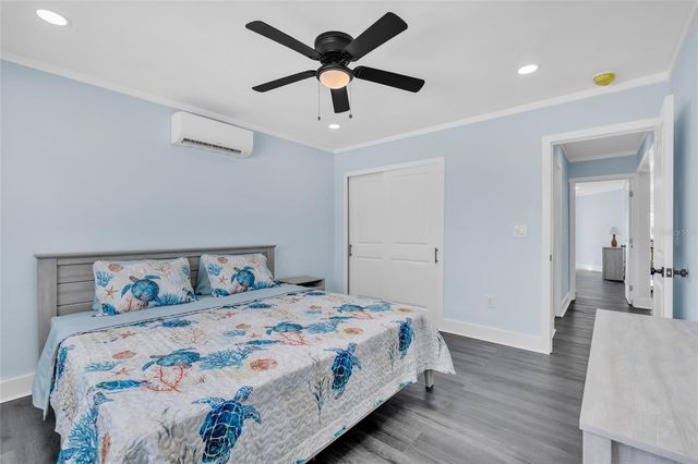 445 63RD STREET, Holmes Beach, FL 34217