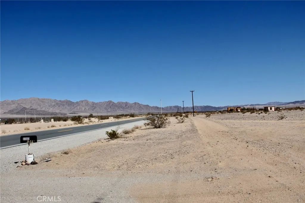 6281811 Amboy, 29 Palms, CA 92277