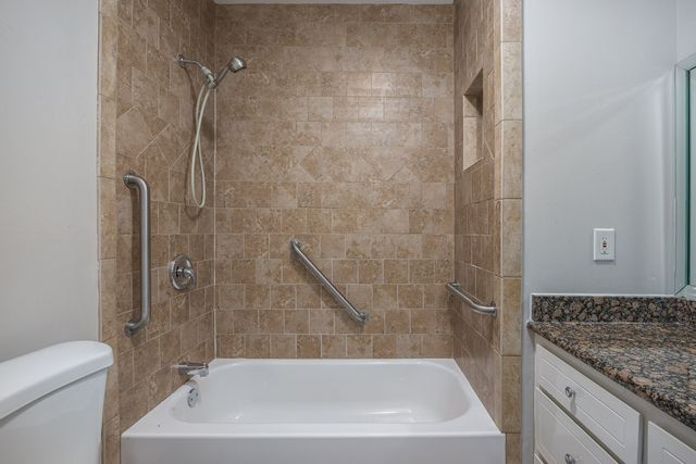 4215 Harding Pike Apt 1203, Nashville, TN 37205