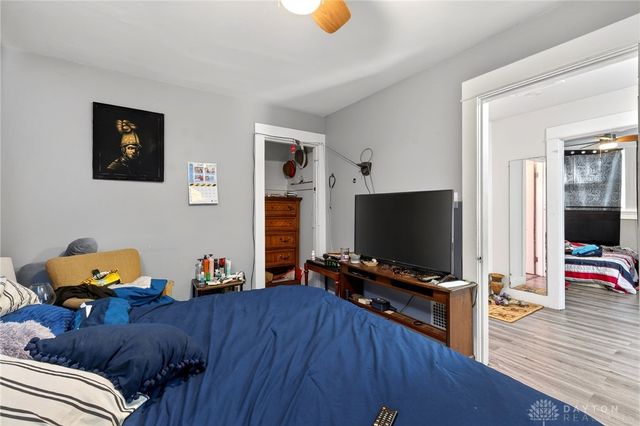 1042 Shakespeare Avenue, Dayton, OH 45402