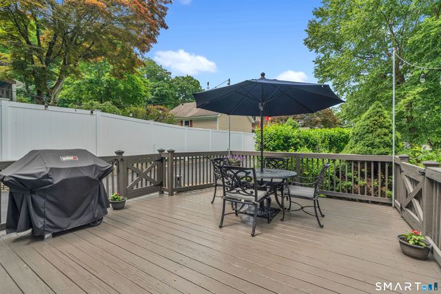 23 Highland Avenue, Bethel, CT 06801