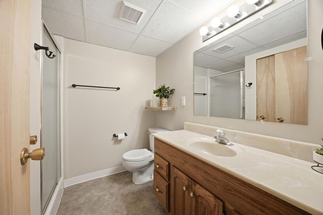 2844 Hickory Street N, Fargo, ND 58102