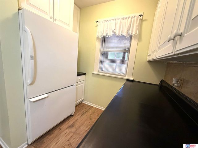 1806 S 50th Street, Lincoln, NE 68506