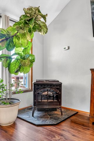 422 Fieldstone Road, Clever, MO 65631